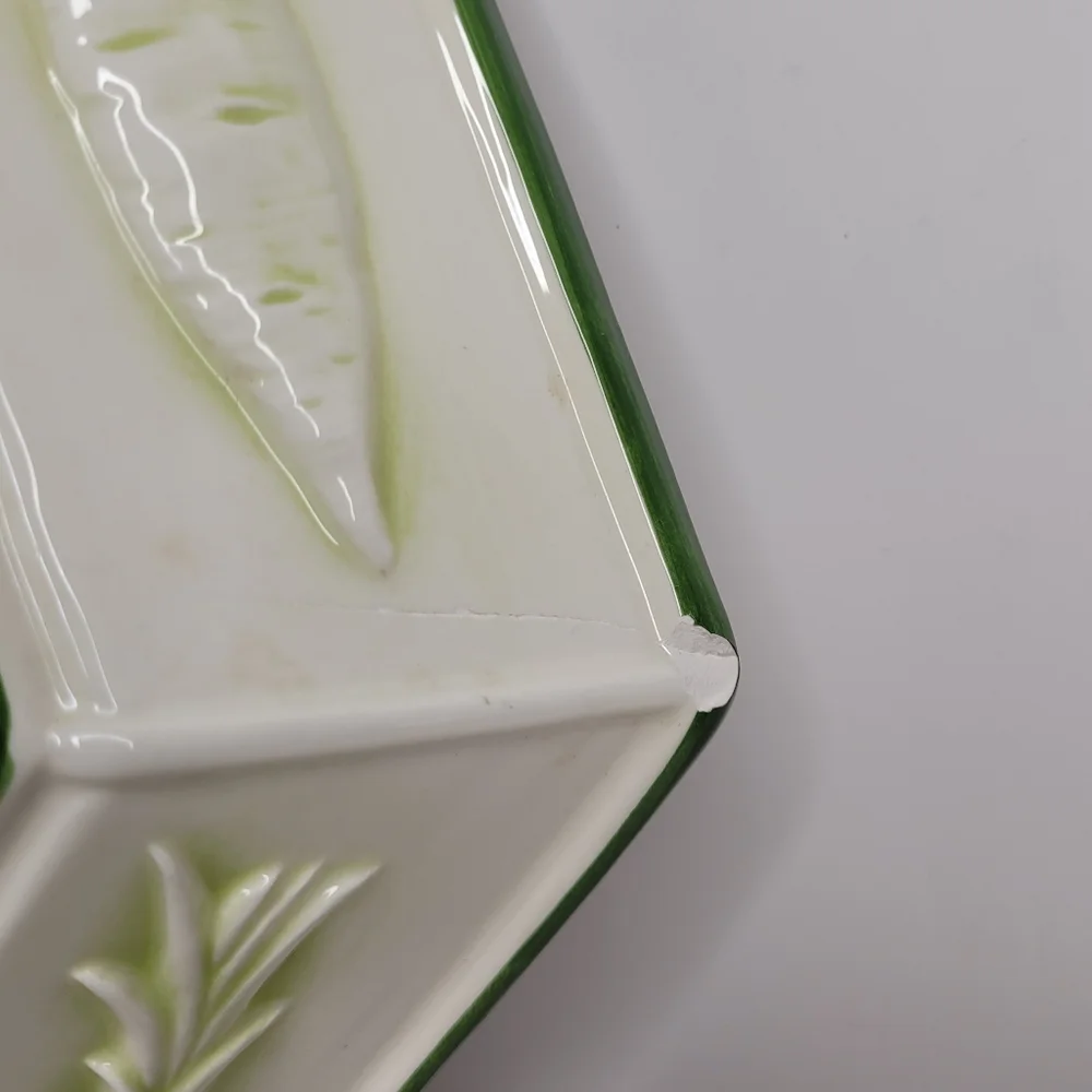 Spring Beets Vintage Ceramic Mold by Sigma the Tastesetter Japan